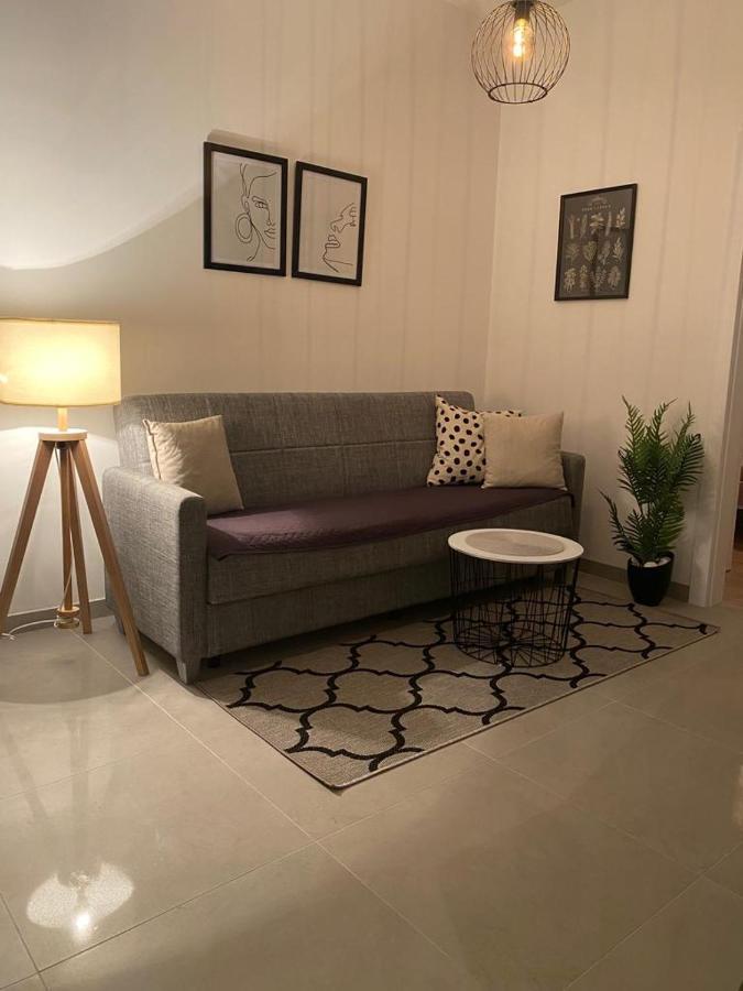 Apartman Diana มาลีโลชินจ์ ภายนอก รูปภาพ